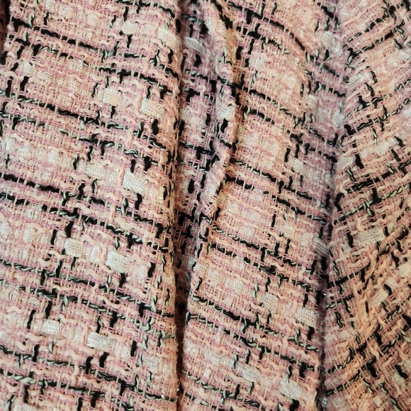 Pink Tweed Skirt With Shorts Shein XS Size 2 - Picture 3 of 8